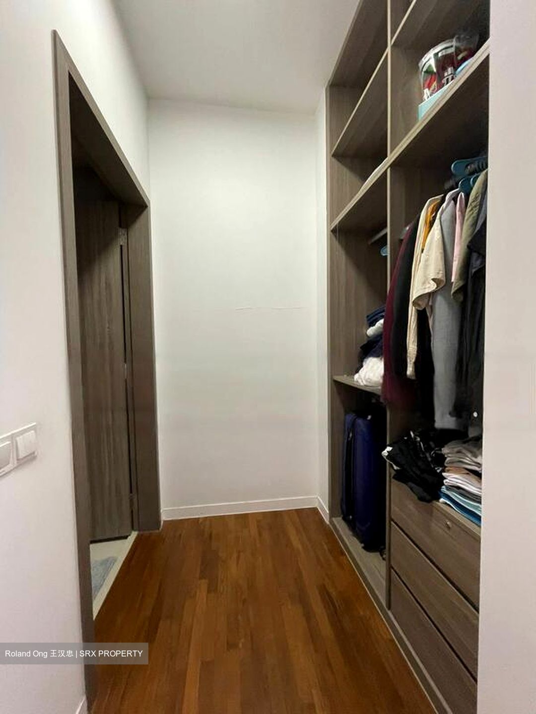 Sky Vue (D20), Condominium #500027271
